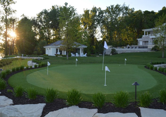 Artificial Golf Greens Maintenance Tips in Pittsburgh