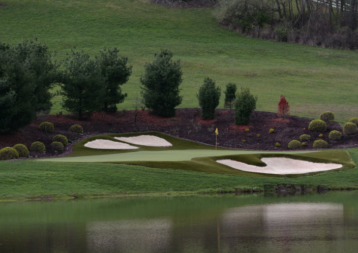 The Importance of Artificial Turf in Pittsburgh Golf Course Renovations