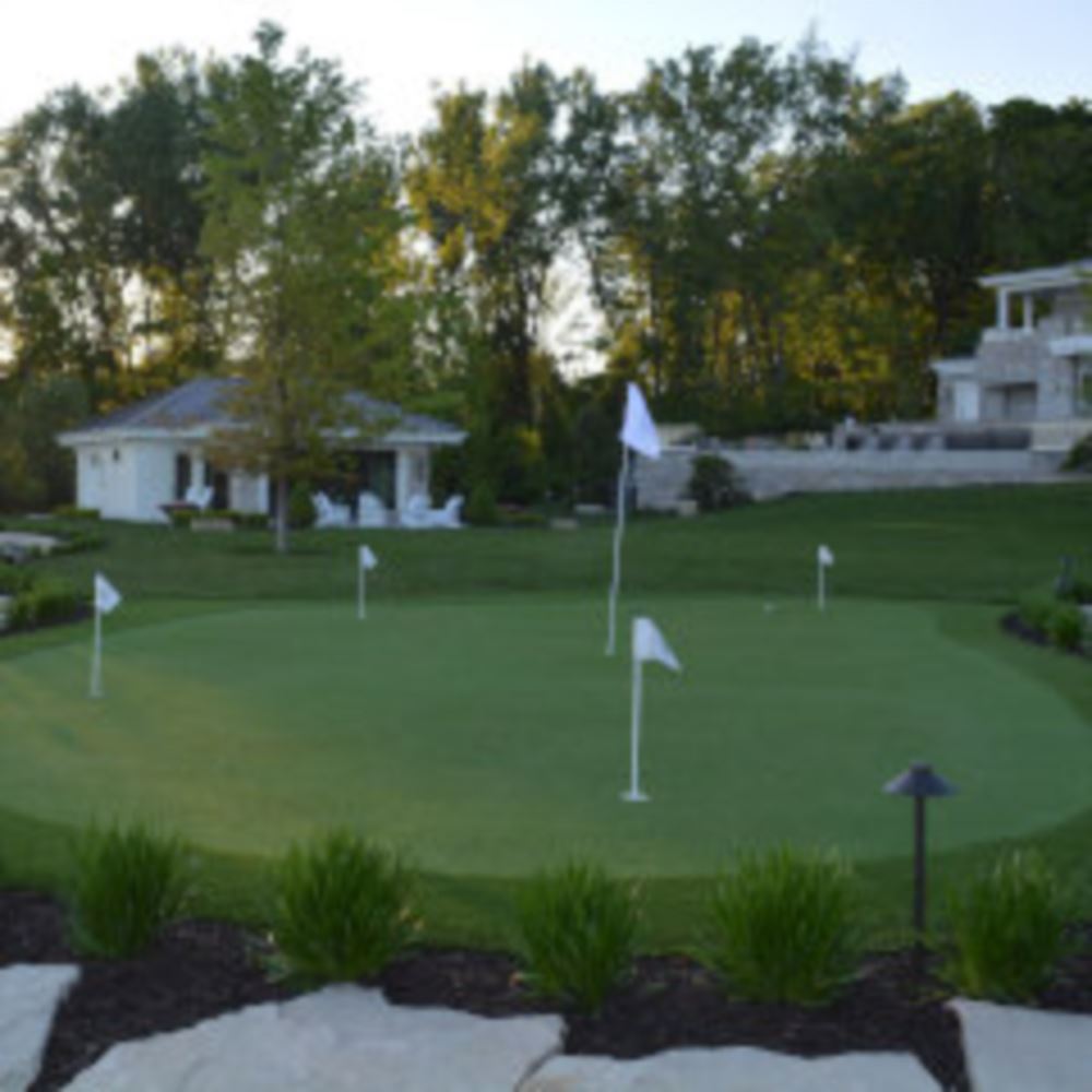 Artificial Golf Greens Maintenance Tips in Pittsburgh